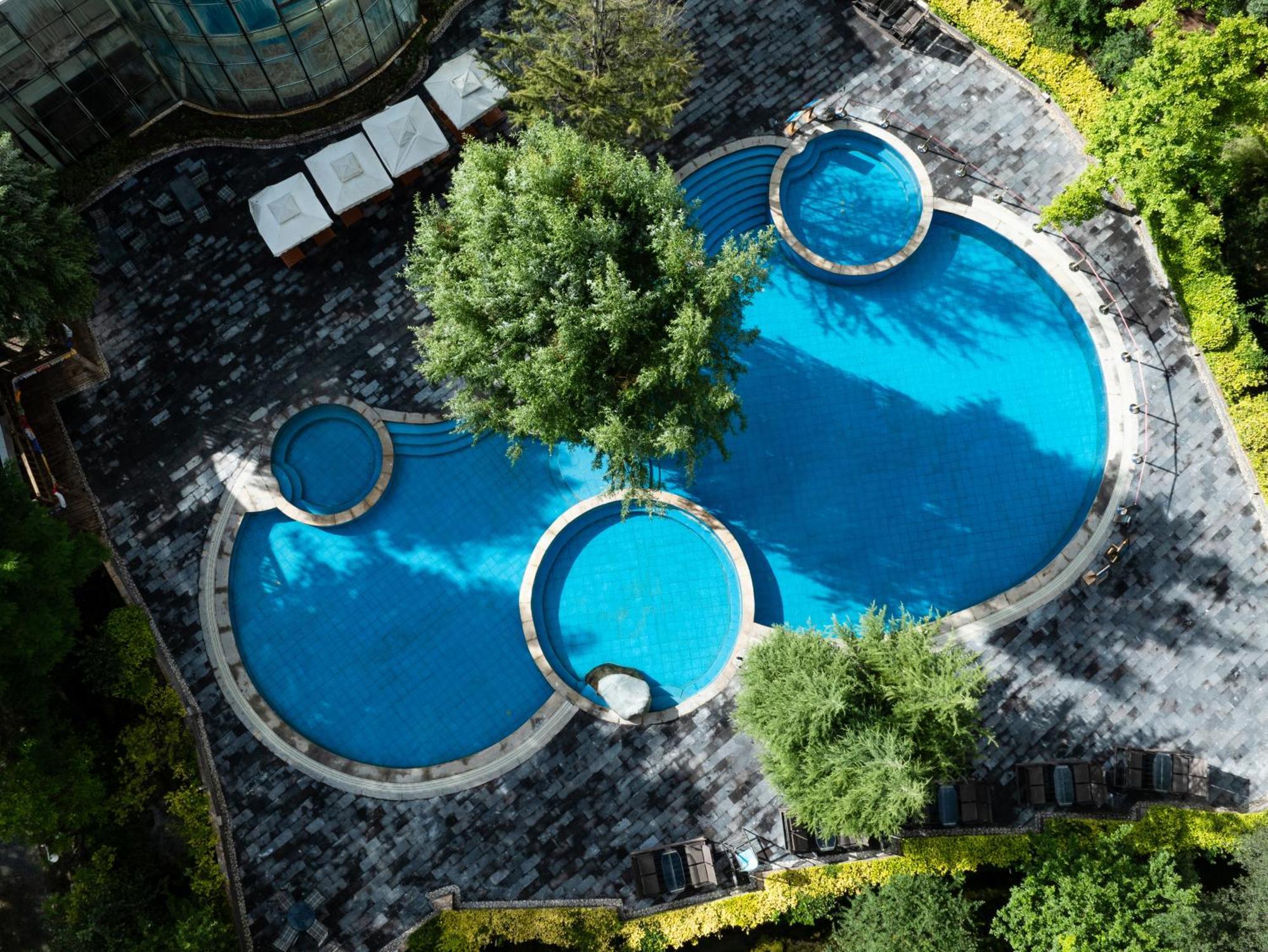 Howard Johnson Tian Yuan Jiuzhaigou Bagian luar foto