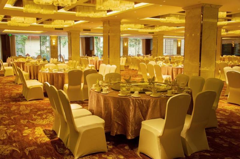 Howard Johnson Tian Yuan Jiuzhaigou Bagian luar foto